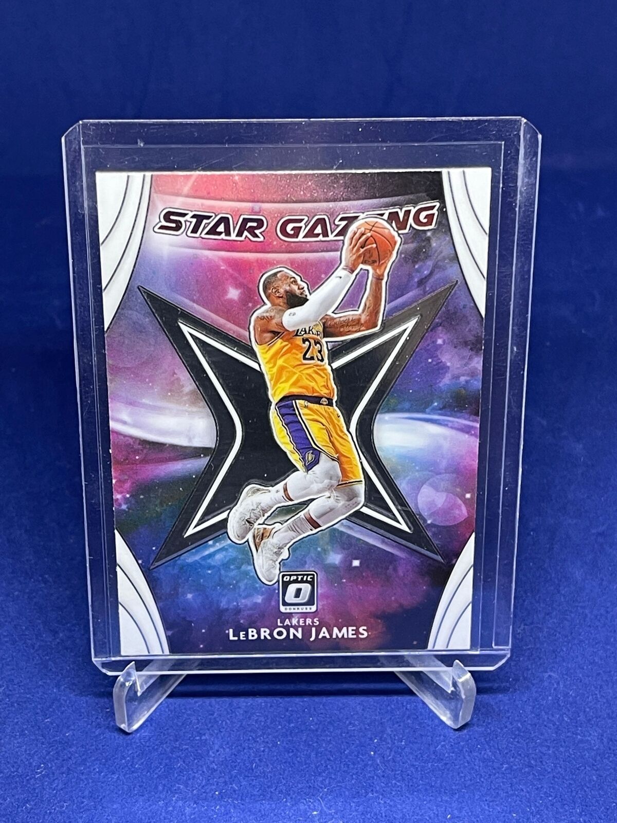 LEBRON JAMES 2020-21 PANINI DONRUSS OPTIC STAR GAZING #3