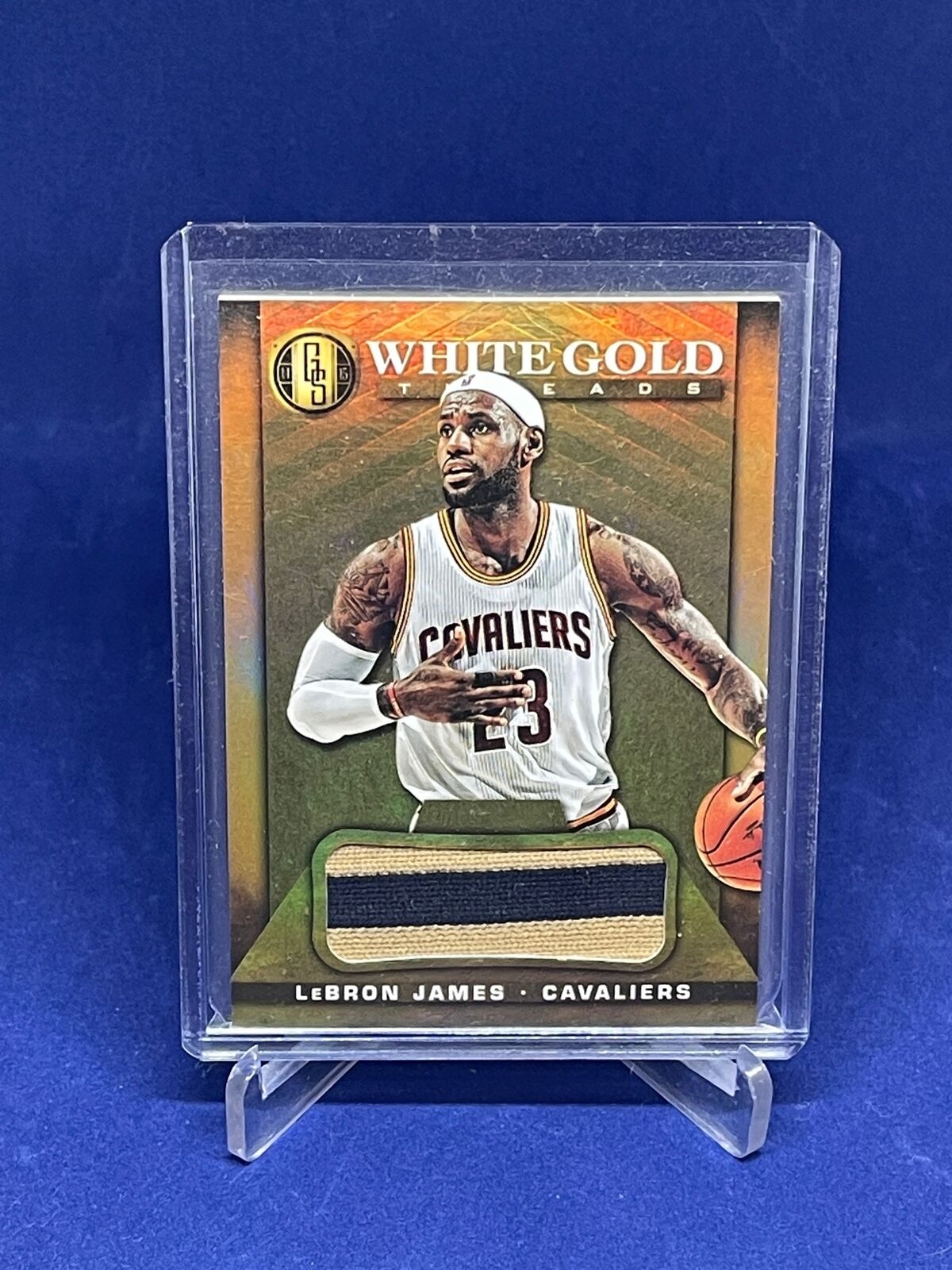 LEBRON JAMES 2014-15 PANINI GOLD STANDARD WHITE GOLD PATCH #D 10/25
