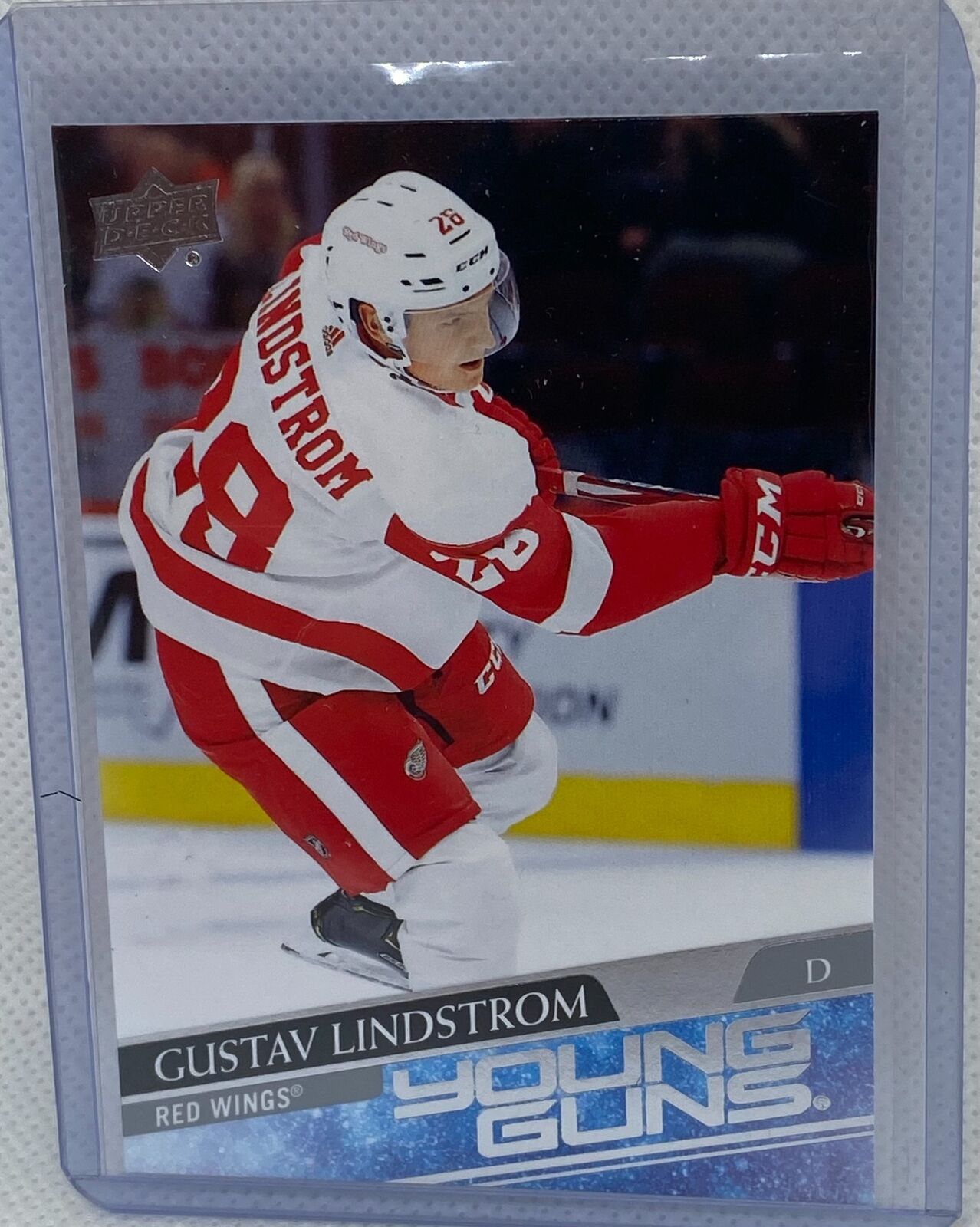 GUSTAV LINDSTROM 2020-21 UPPER DECK SERIES 1 YOUNG GUNS ROOKIE RC #220