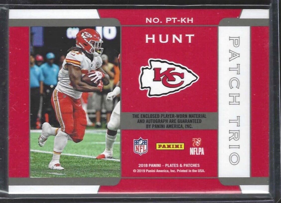 KAREEM HUNT 2018 PANINI PLATES & PATCHES GREEN FOIL TRIPLE PATCH AUTO #D 22/35
