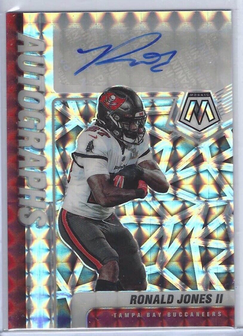 RONALD JONES II 2021 PANINI MOSAIC SILVER MOSAIC PRIZM AUTO #A-RJ