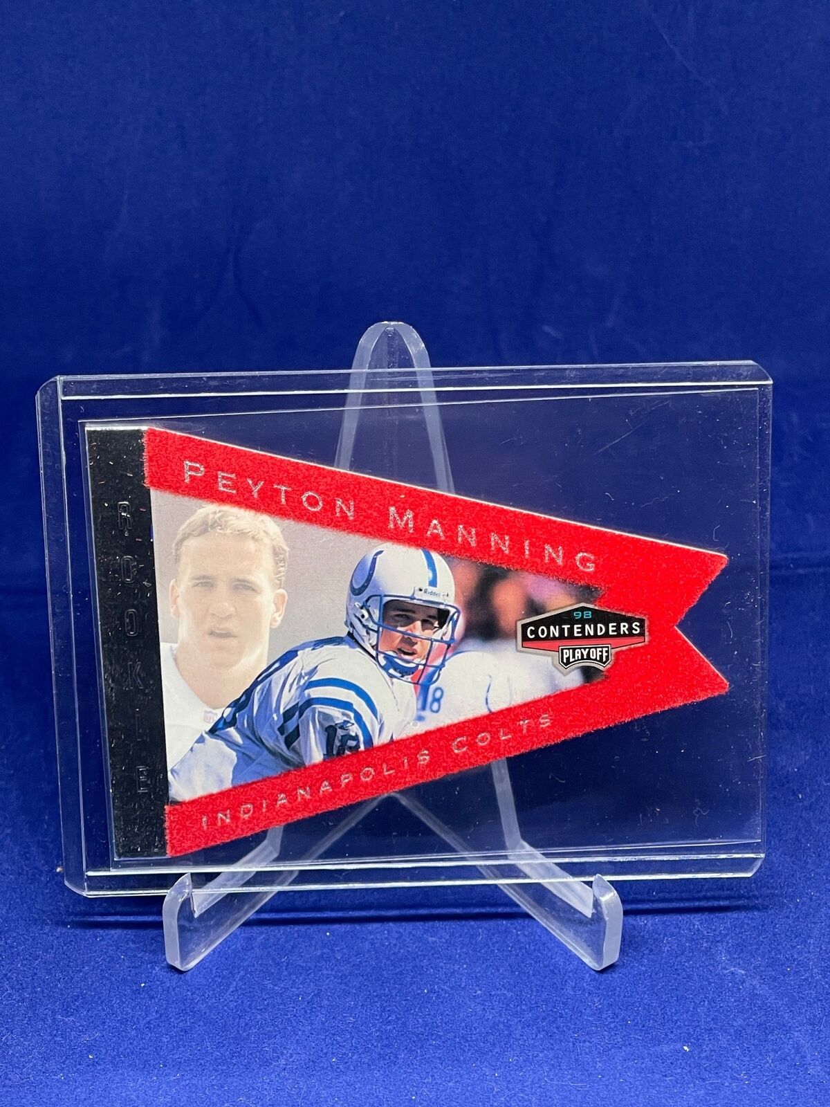 PEYTON MANNING 1998 PLAYOFF CONTENDERS RED PENNANT DIE CUT ROOKIE RC #42