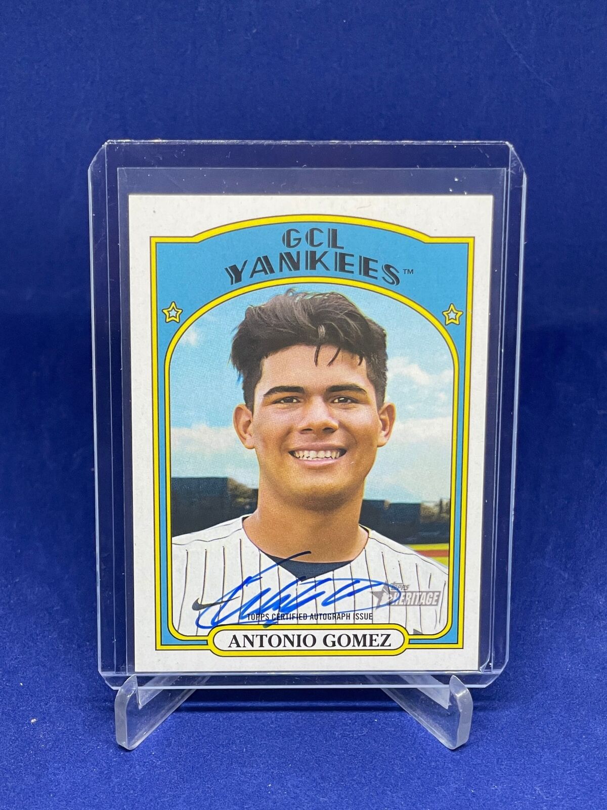 ANTONIO GOMEZ 2021 TOPPS HERITAGE MINORS ON CARD AUTO PROSPECT