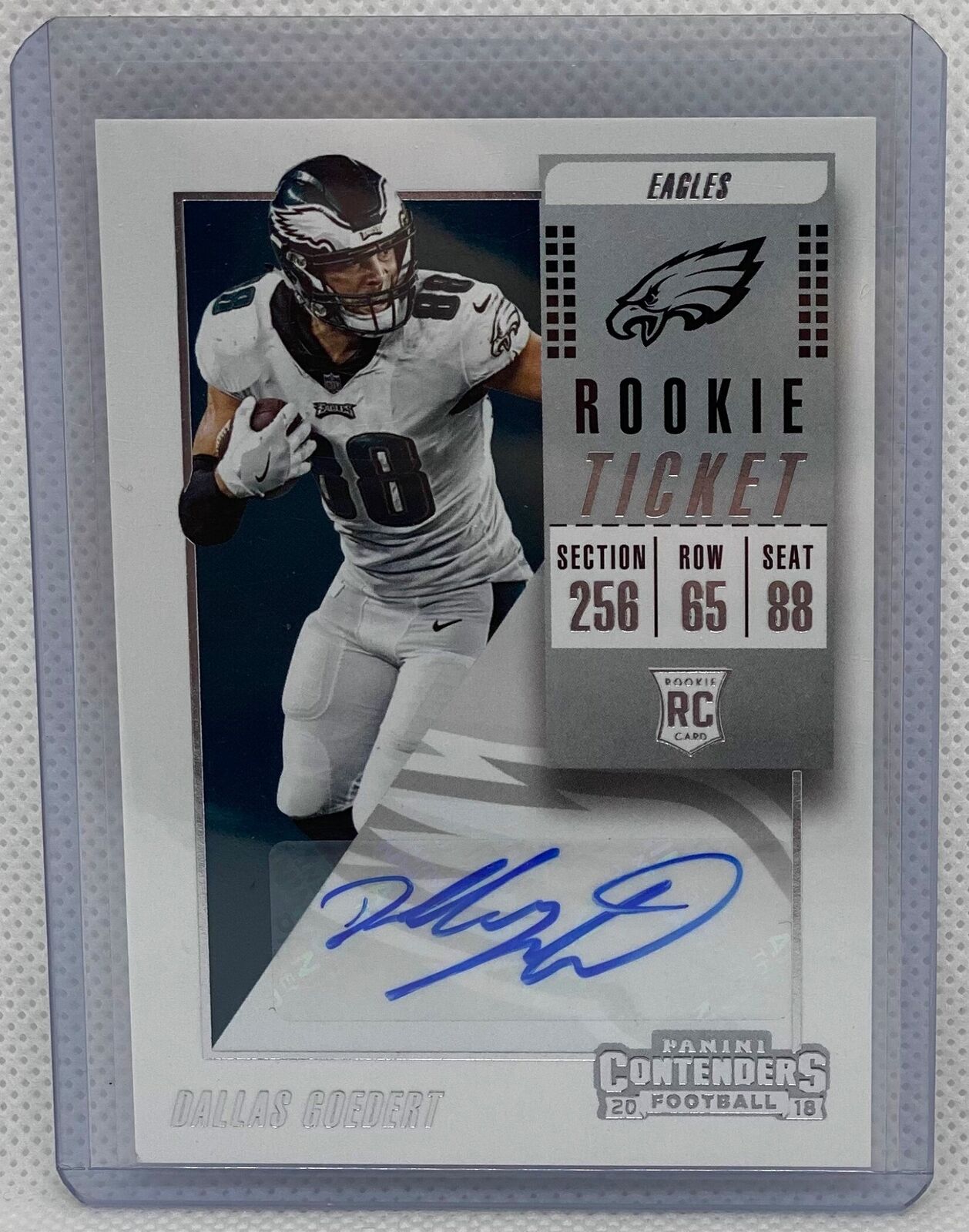 DALLAS GOEDERT 2018 PANINI CONTENDERS ROOKIE TICKET AUTO RC #203
