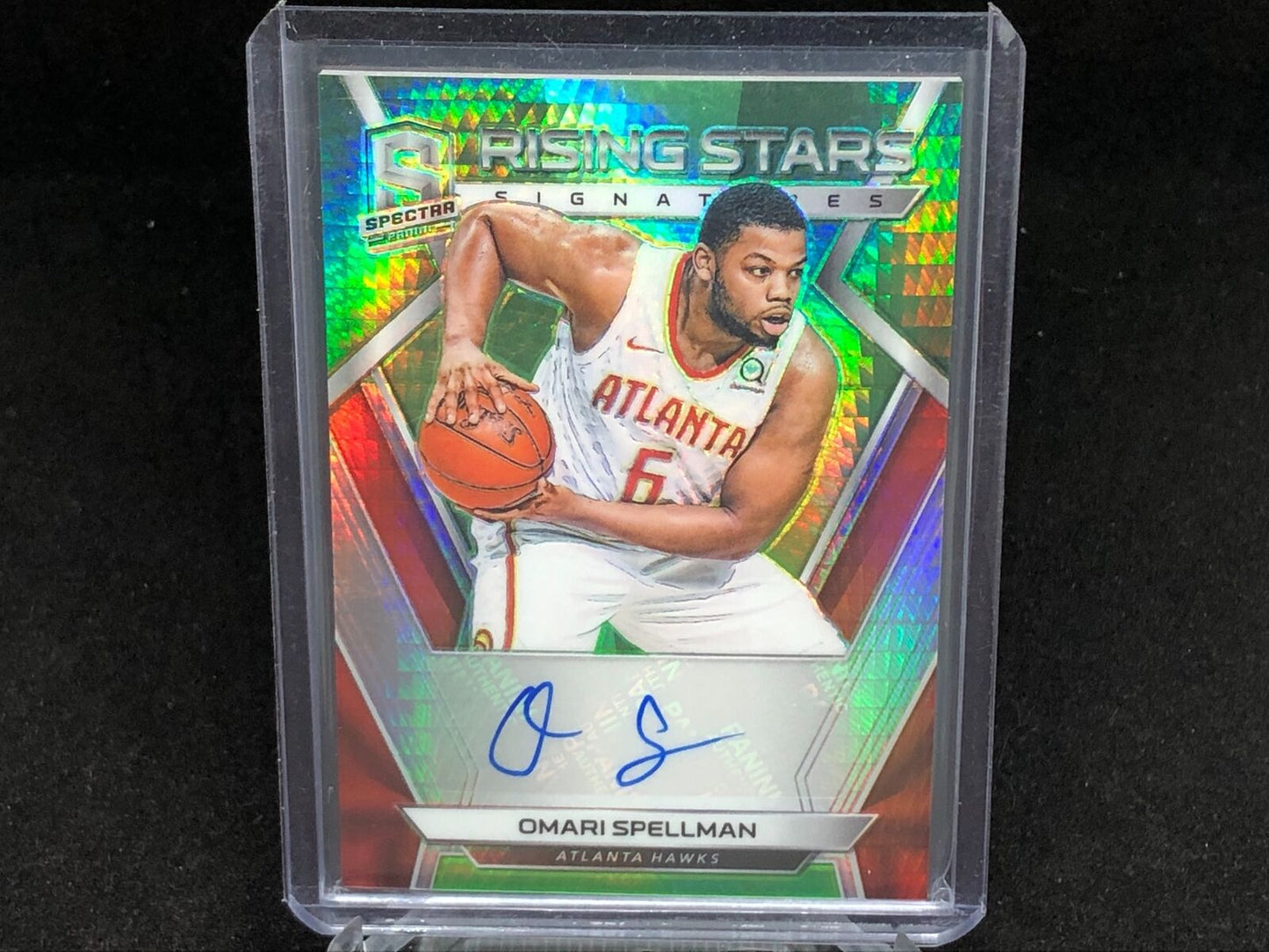OMARI SPELLMAN 2018-19 PANINI SPECTRA GREEN RISING STARS AUTO RC #D 24/49