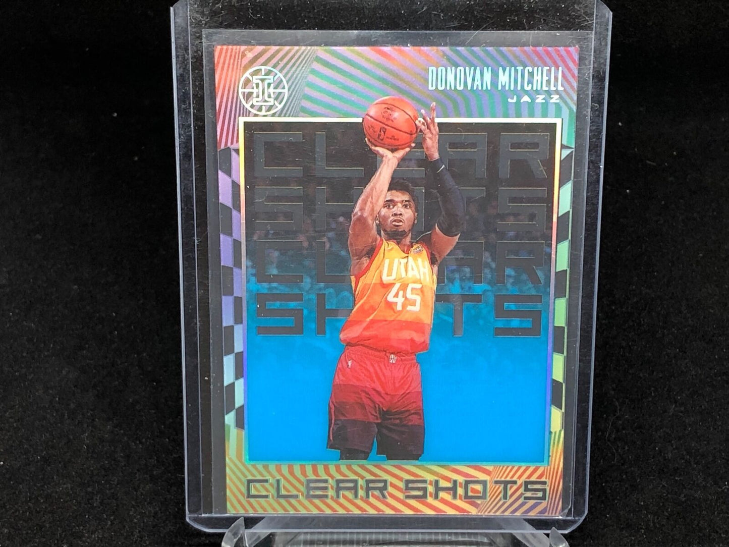 DONOVAN MITCHELL 2019-20 PANINI ILLUSIONS CLEAR SHOTS BLUE # 18