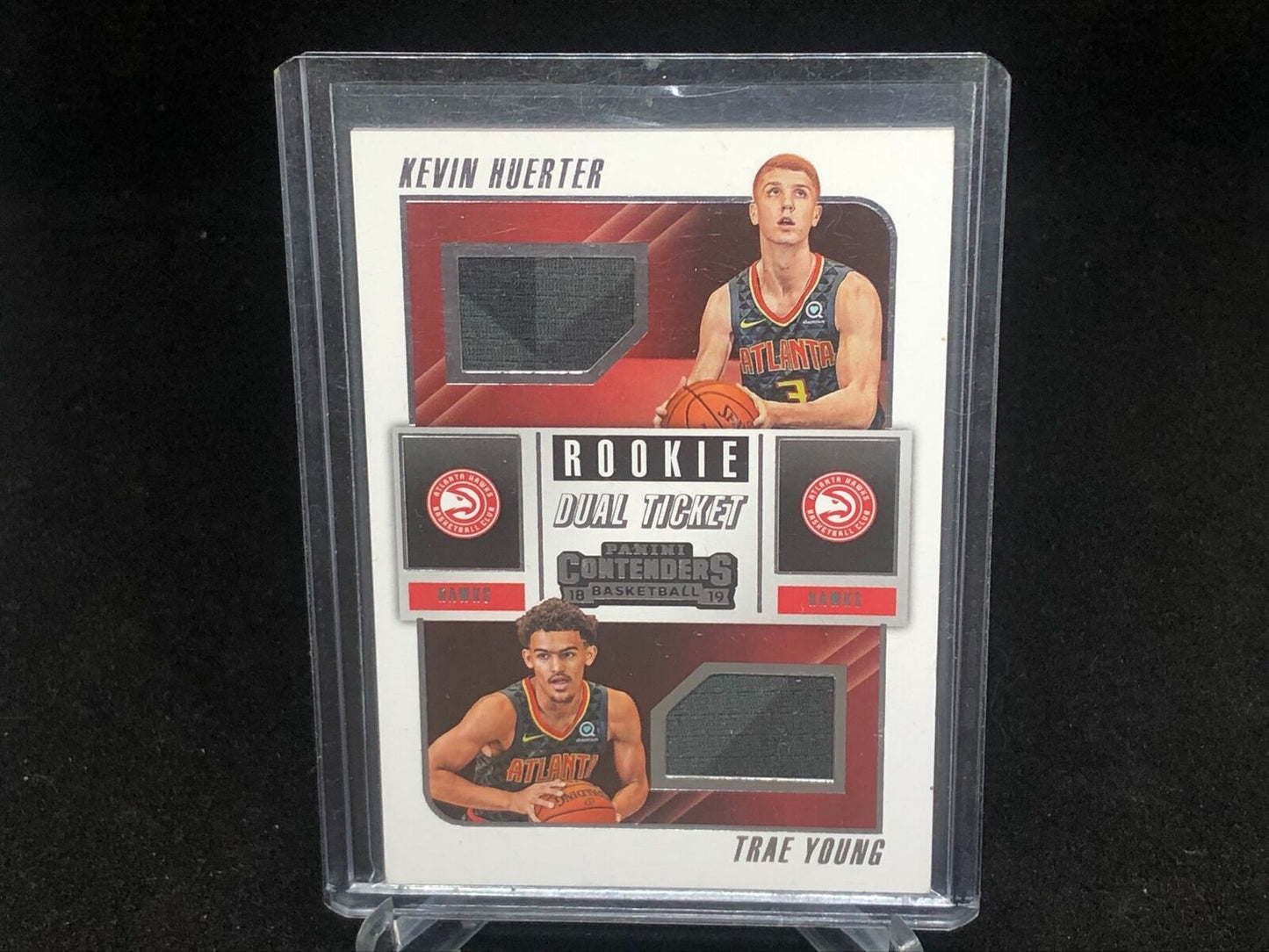 TRAE YOUNG KEVIN HUERTER 2018-19 PANINI CONTENDERS DUAL JERSEY RELIC RC
