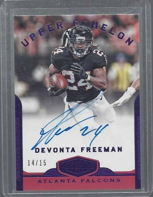 DEVONTA FREEMAN 2018 PLATES & PATCHES UPPER ECHELON PURPLE ON CARD AUTO #D 14/15