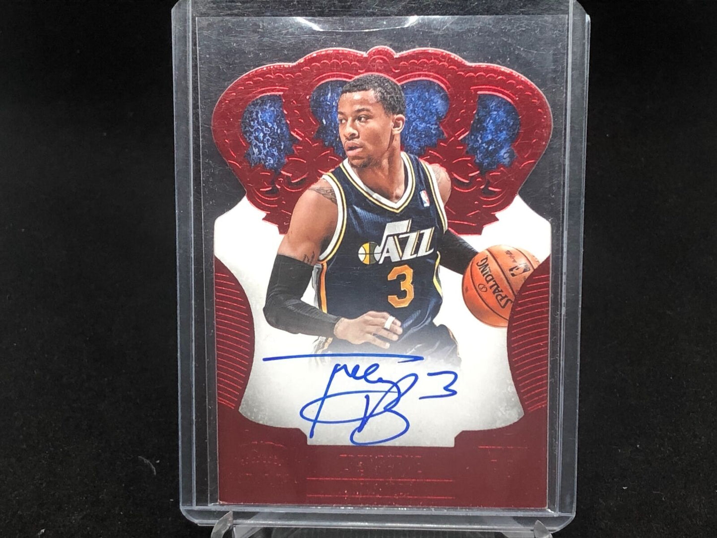 TREY BURKE 2013-14 PANINI CROWN ROYALE RED DIE CUT ON CARD AUTO RC #D 10/49