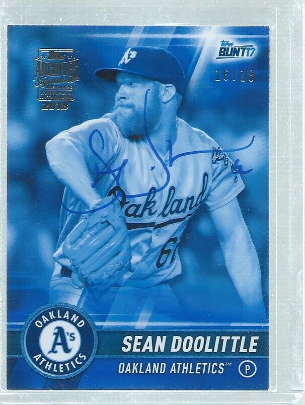 SEAN DOOLITTLE 2018 TOPPS ARCHIVES 2017 BUNT ON CARD AUTO BLUE #D 16/18