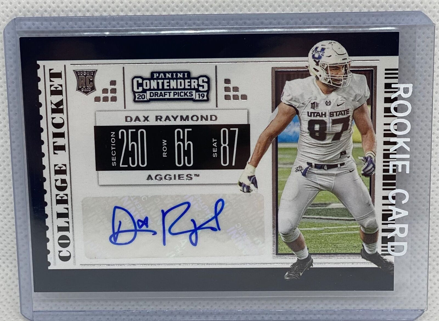 DAX RAYMOND 2019 CONTENDERS DRAFT PICKS COLLEGE TICKET AUTO RC #152