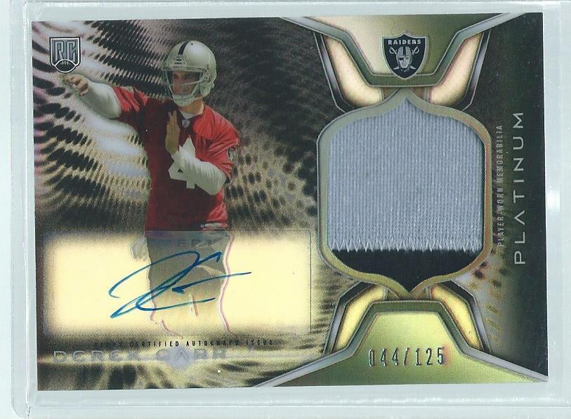 DEREK CARR 2014 TOPPS PLATINUM BLACK REFRACTOR 2 COLOR PATCH AUTO RC #D 44/125