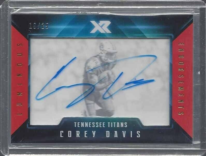 COREY DAVIS 2017 PANINI XR LUMINOUS ORANGE ON CARD ROOKIE AUTO RC #D 10/25