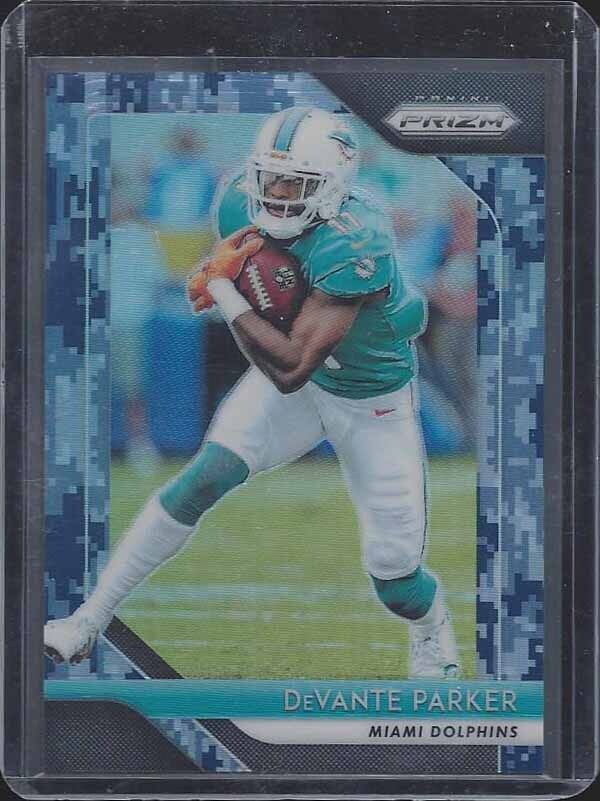 DEVANTE PARKER 2018 PANINI PRIZM CAMO PRIZMS #D 6/25