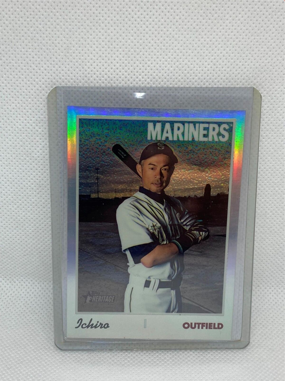 ICHIRO SUZUKI 2019 TOPPS HERITAGE REFRACTOR #D 225/569