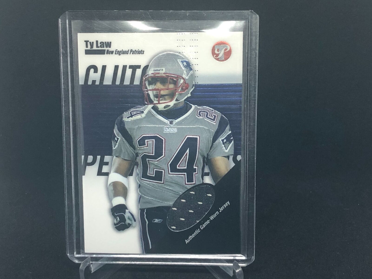 TY LAW 2004 TOPPS CLUTCH PERFORMERS GAME WORN JERSEY