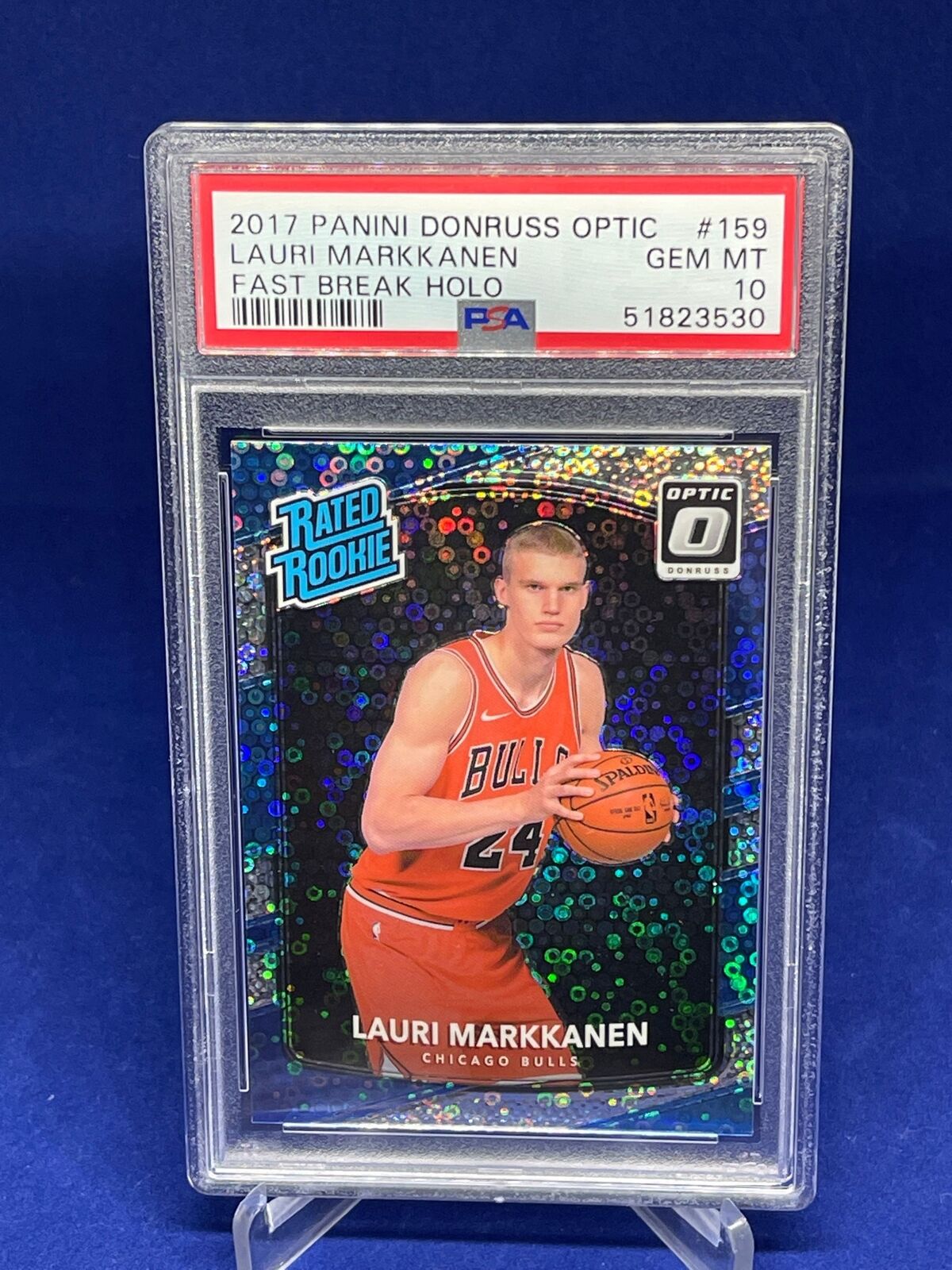 LAURI MARKKANEN 2017-18 DONRUSS OPTIC RATED ROOKIE FAST BREAK HOLO RC 159 PSA 10
