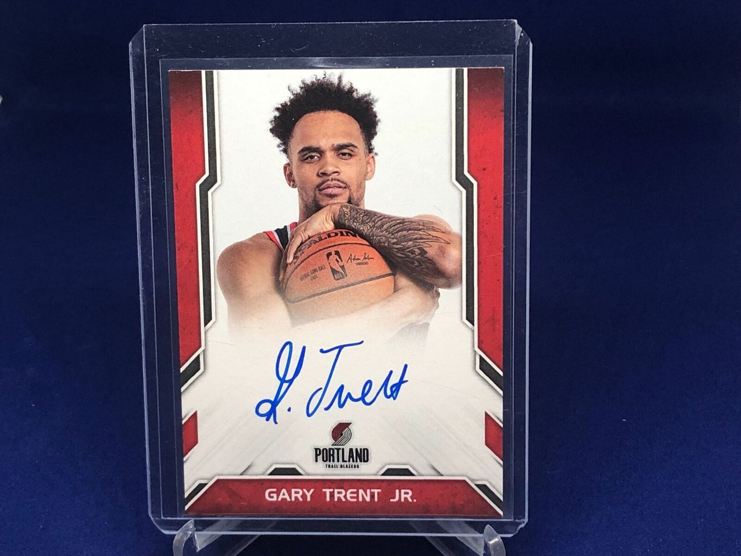 GARY TRENT JR 2018-19 PANINI DONRUSS NEXT DAY ON CARD AUTO RC ROOKIE # 35