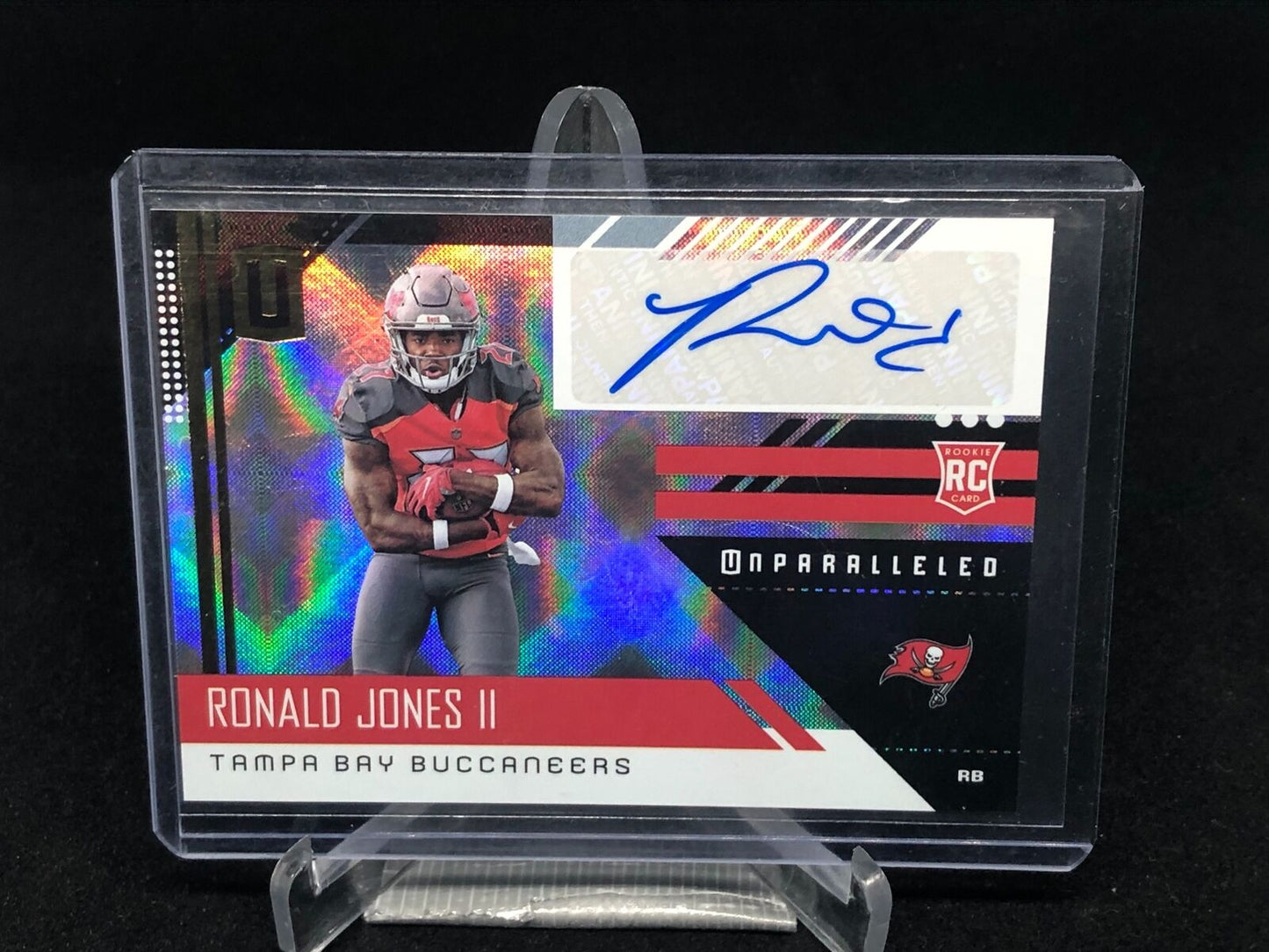 RONALD JONES II 2018 PANINI UNPARALLELED AUTO RC # 215