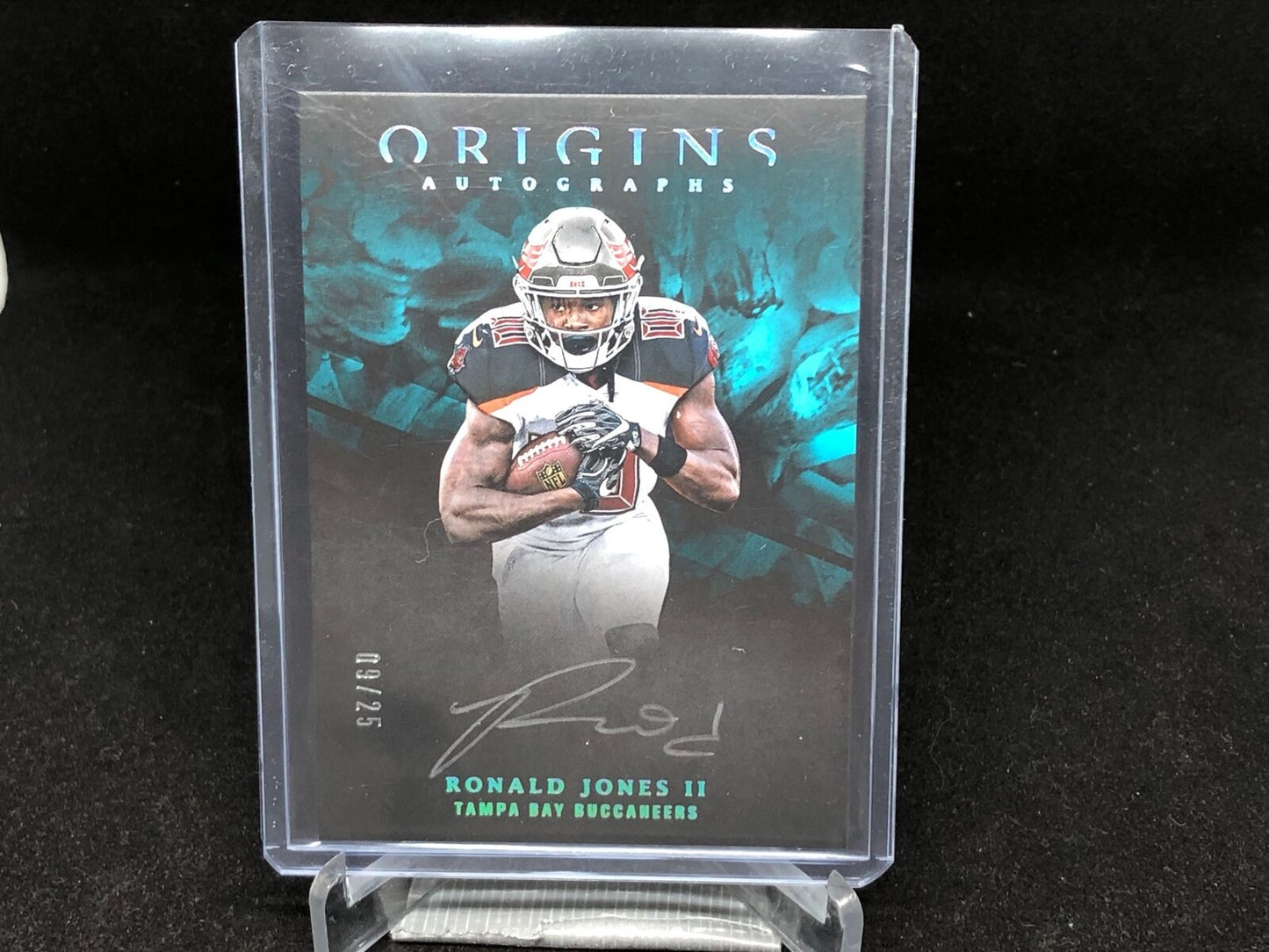 RONALD JONES II 2018 PANINI ORIGINS BLUE ON CARD AUTO RC #D 9/25