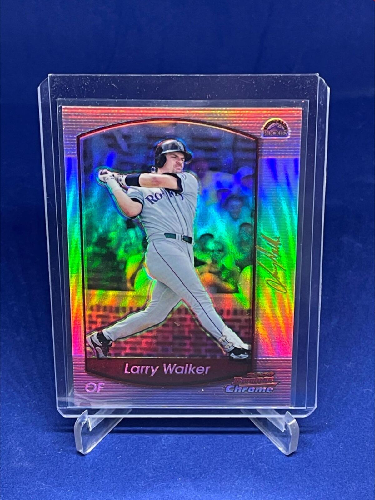 LARRY WALKER 2000 TOPPS BOWMAN CHROME REFRACTOR # 96
