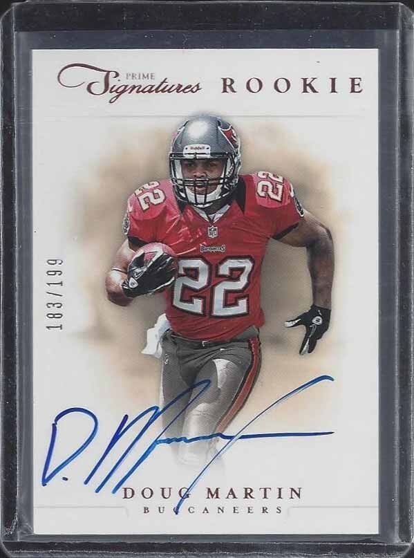 DOUG MARTIN 2012 PRIME SIGNATURES ON CARD ROOKIE AUTO RC #D 183/199