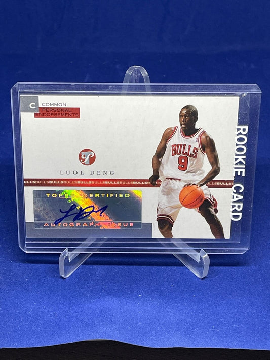 LUOL DENG 2005-06 TOPPS PRISTINE PERSONAL ENDORSEMENTS AUTO RC #D 124/215