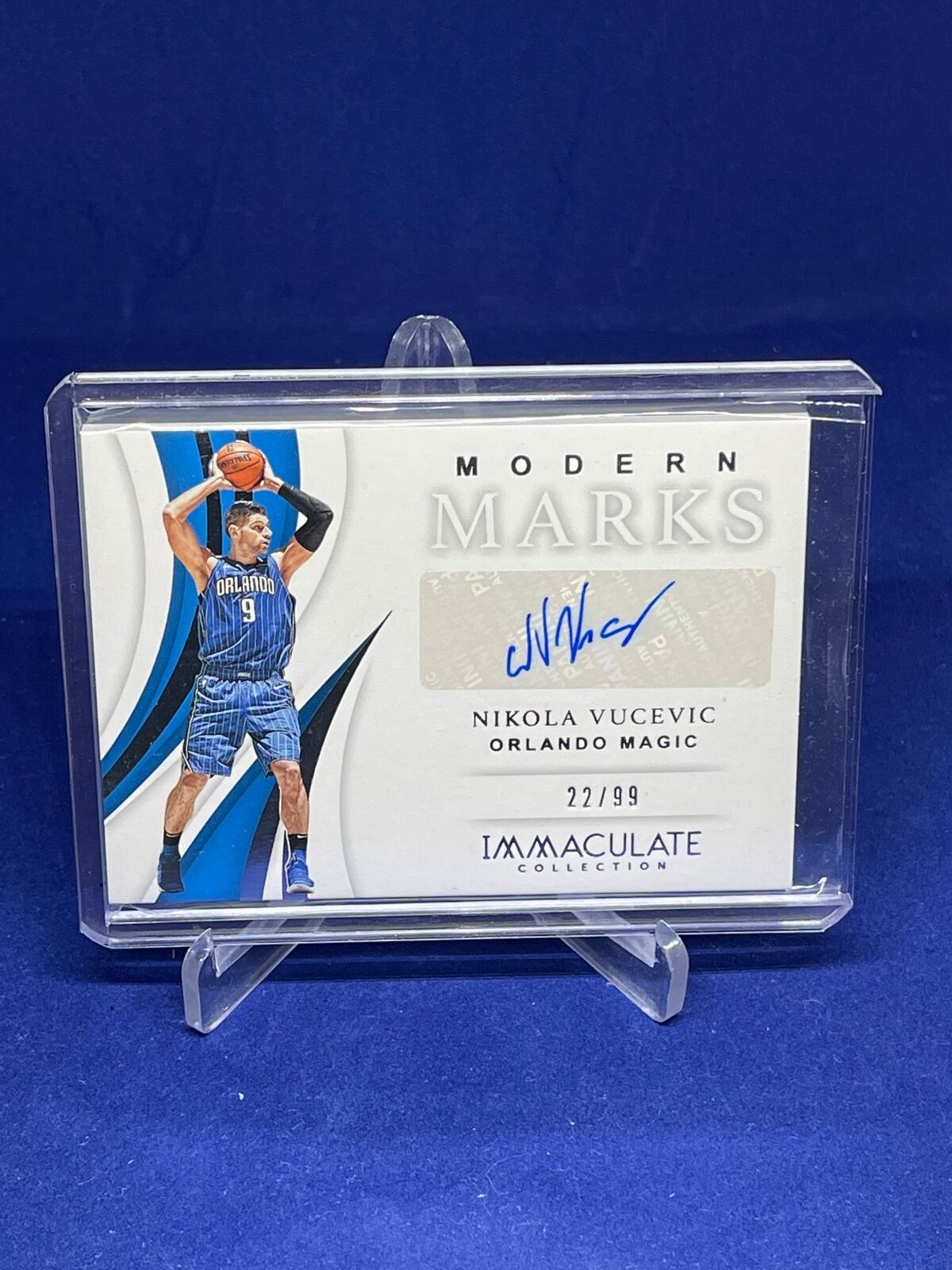 NIKOLA VUCEVIC 2018-19 PANINI IMMACULATE MODERN MARKS AUTO #D 22/99
