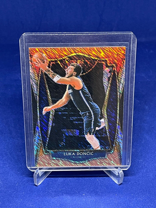 LUKA DONCIC 2020-21 PANINI SELECT PREMIER LEVEL SHIMMER PRIZM #150