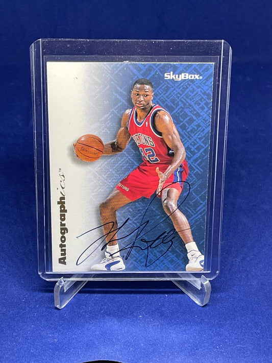 THEO RATFLIFF 1997-98 SKYBOX PREMIUM AUTOGRAPHICS AUTO #88