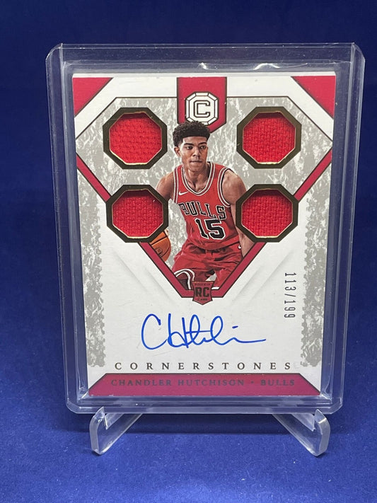 CHANDLER HUTCHINSON 2018-19 PANINI CORNERSTONES JERSEY AUTO ROOKIE RC #D 113/199