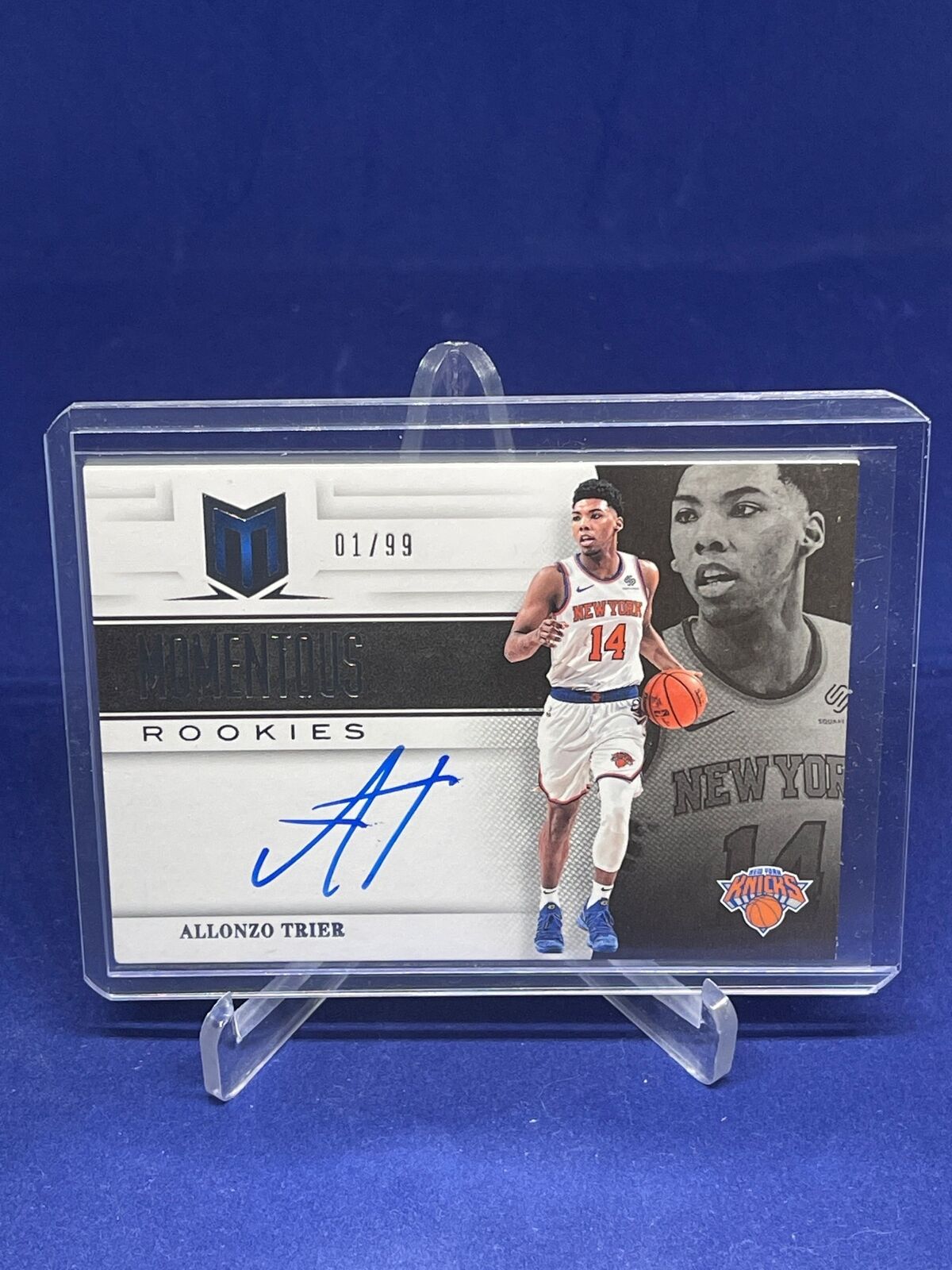 ALLONZO TRIER 2018-19 PANINI CHRONICLES MOMENTOUS ROOKIES AUTO RC #D 1/99