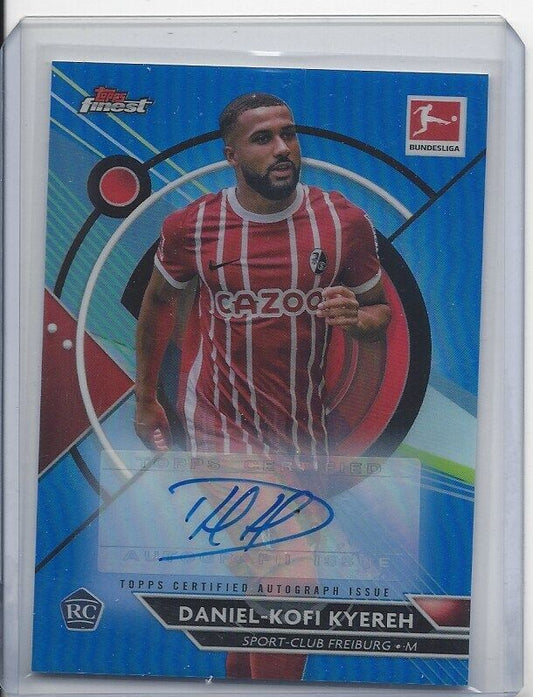 DANIEL-KOFI KYEREH 2022-23 TOPPS FINEST BUNDESLIGA BLUE REFRACTOR AUTO RC #D /65