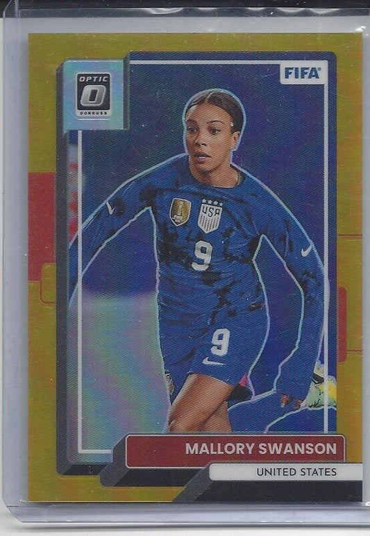 MALLORY SWANSON 2022-23 PANINI DONRUSS OPTIC GOLD HOLO PRIZM #D 10/10