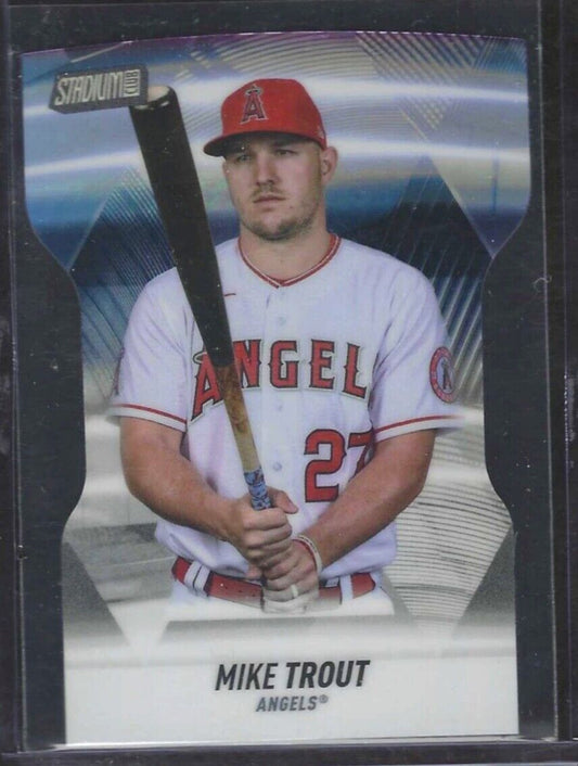 MIKE TROUT 2022 TOPPS STADIUM CLUB CHROME TRIUMVERATES DIE CUT REFRACTOR #T-17