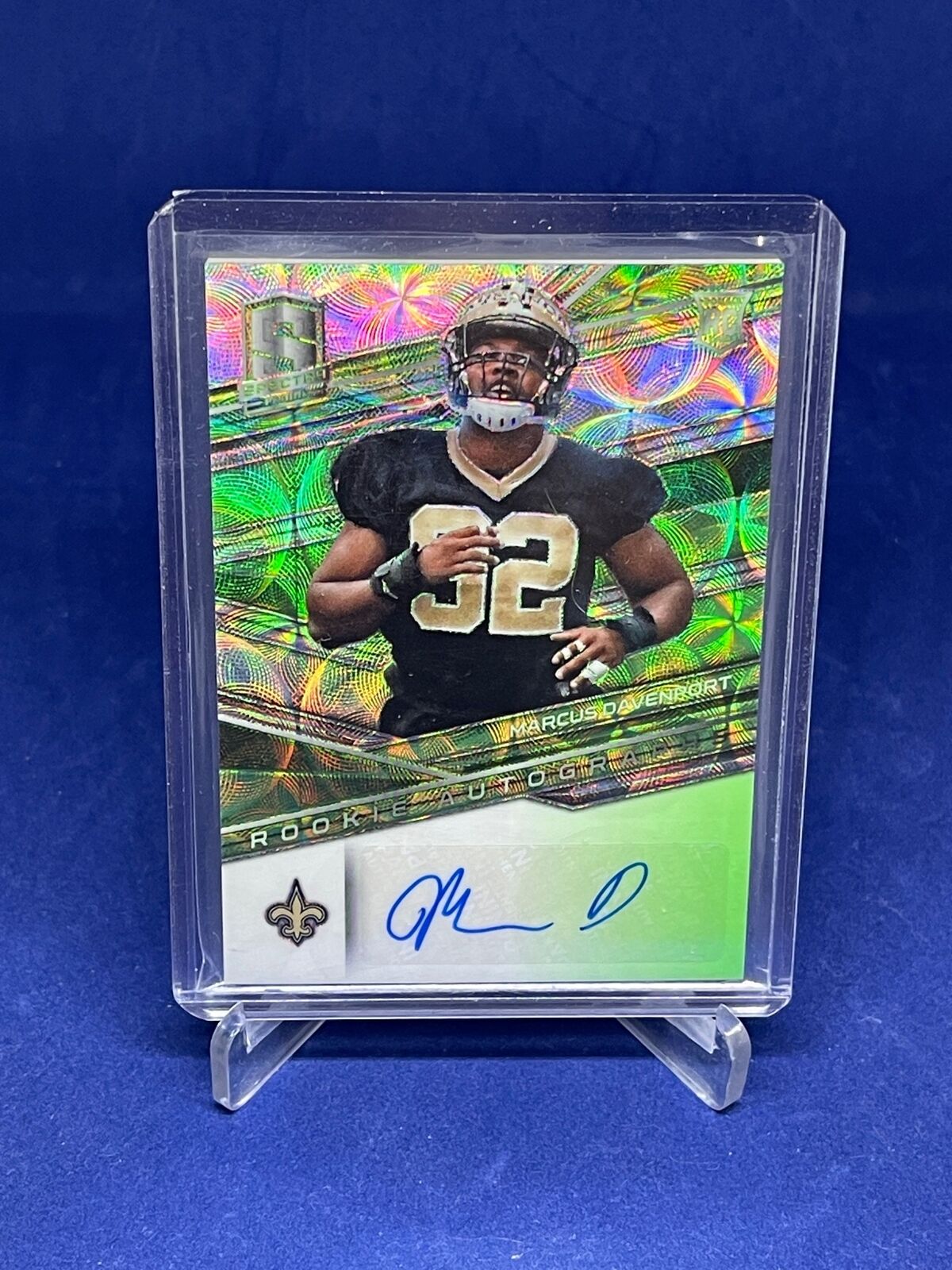 MARCUS DAVENPORT 2018 PANINI SPECTRA ROOKIE AUTO GREEN PRIZM RC #D 33/99