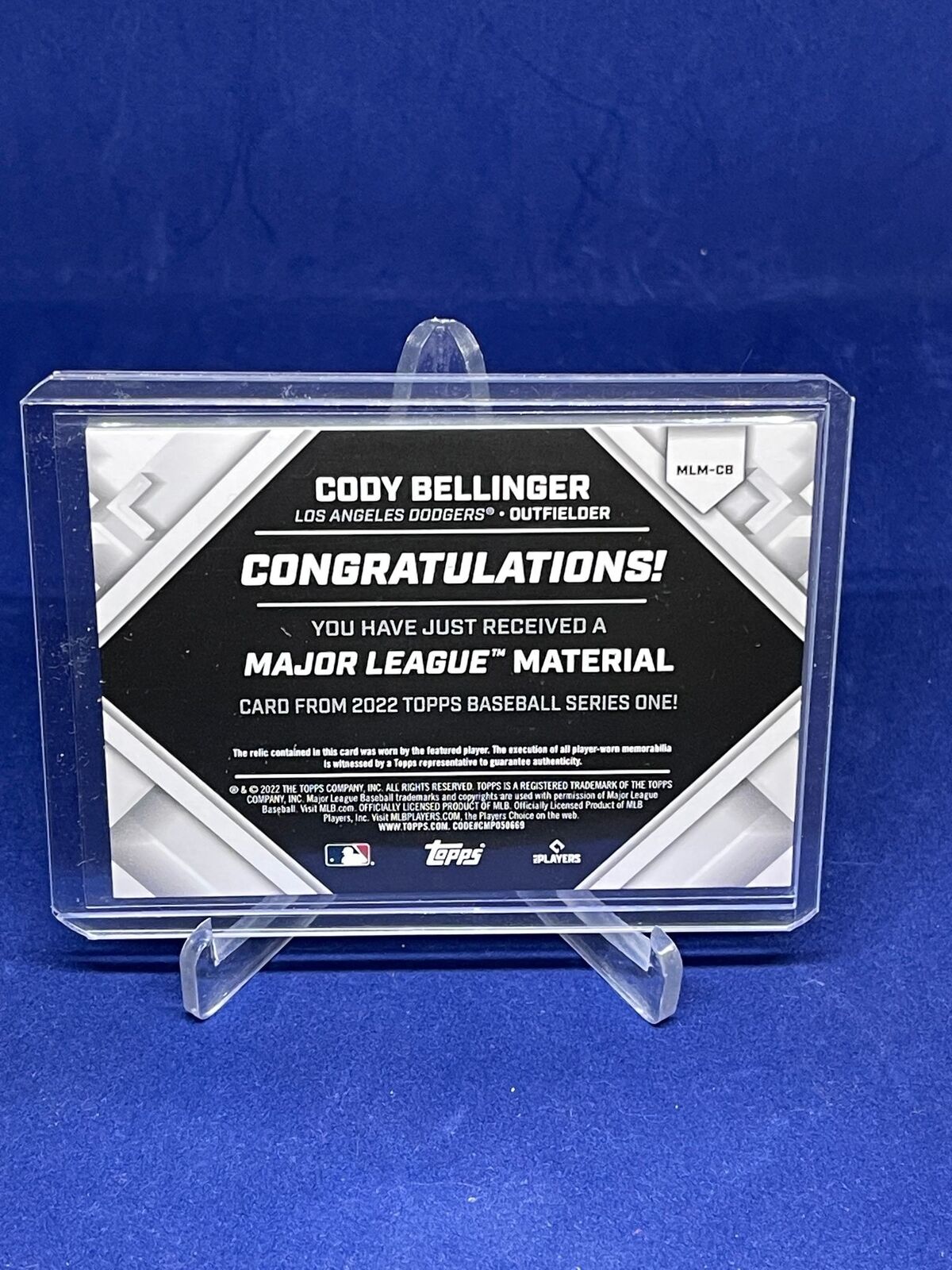 CODY BELLINGER 2022 TOPPS SERIES ONE BLACK MAJOR LEAGUE MATERIAL JERSEY #D 3/199