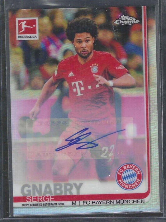 SERGE GNABRY 2019-20 TOPPS CHROME BUNDESLIGA SILVER REFRACTOR AUTO #75