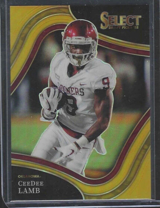 CEEDEE LAMB 2022 PANINI SELECT FIELD LEVEL GOLD PRIZM #D 04/10