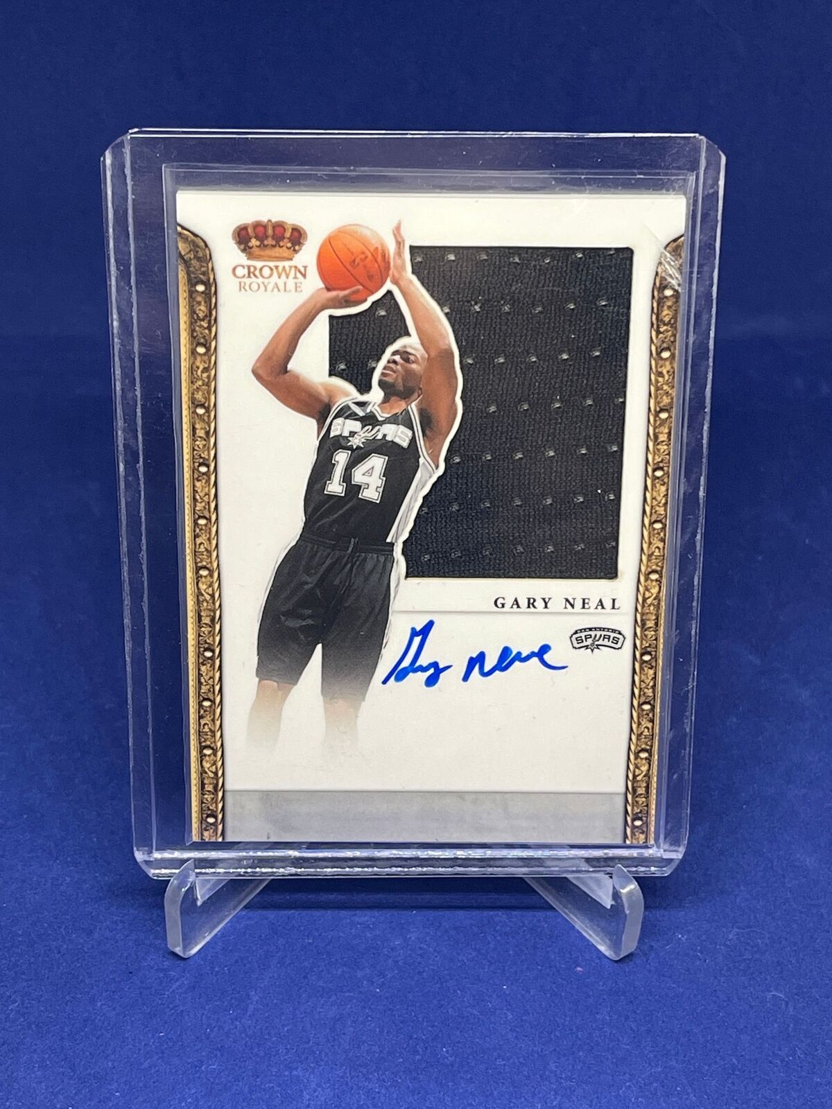 GARY NEAL 2011-12 PANINI CROWN ROYALE JERSEY AUTO #D 46/99 **DAMAGED**