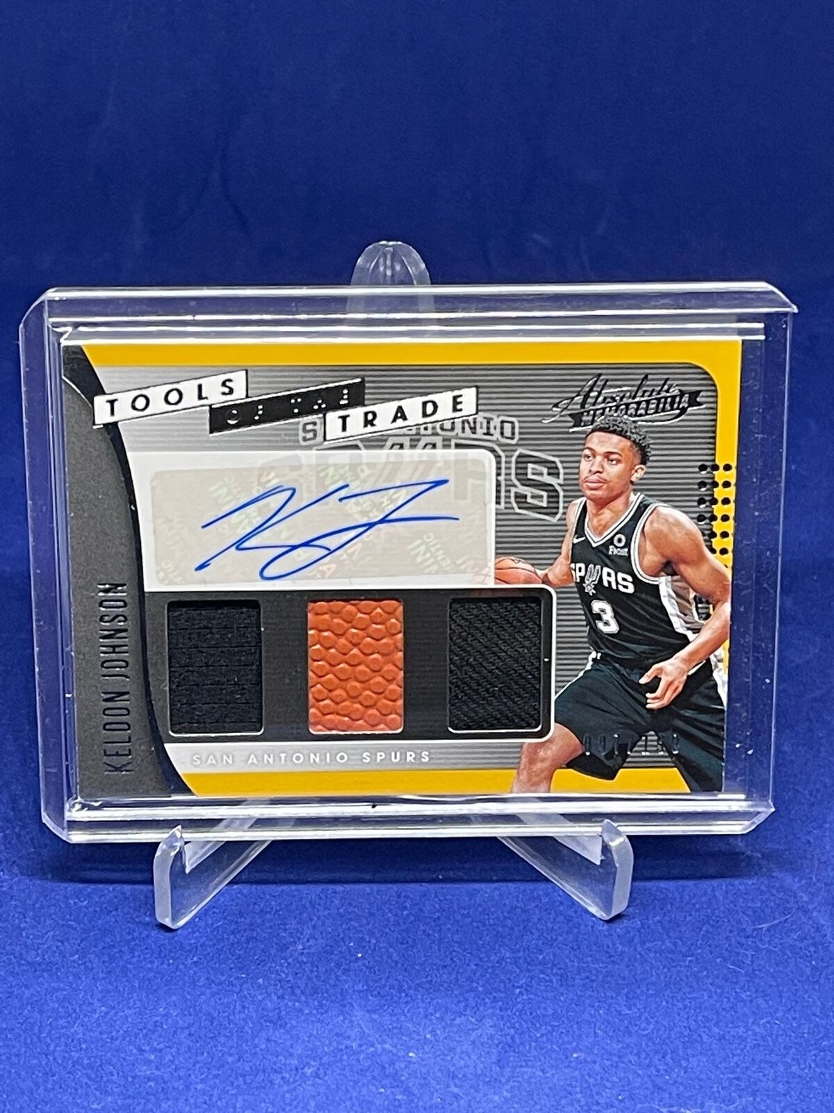 KELDON JOHNSON 2019-20 ABSOLUTE TOOLS OF THE TRADE JERSEY BALL AUTO RC #D 97/199