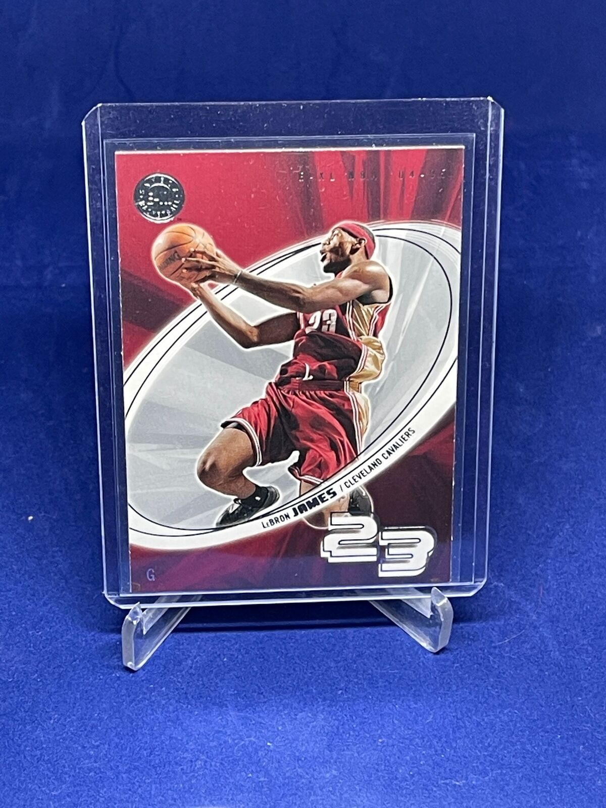 LEBRON JAMES 2004-05 FLEER SKYBOX EX-L #53