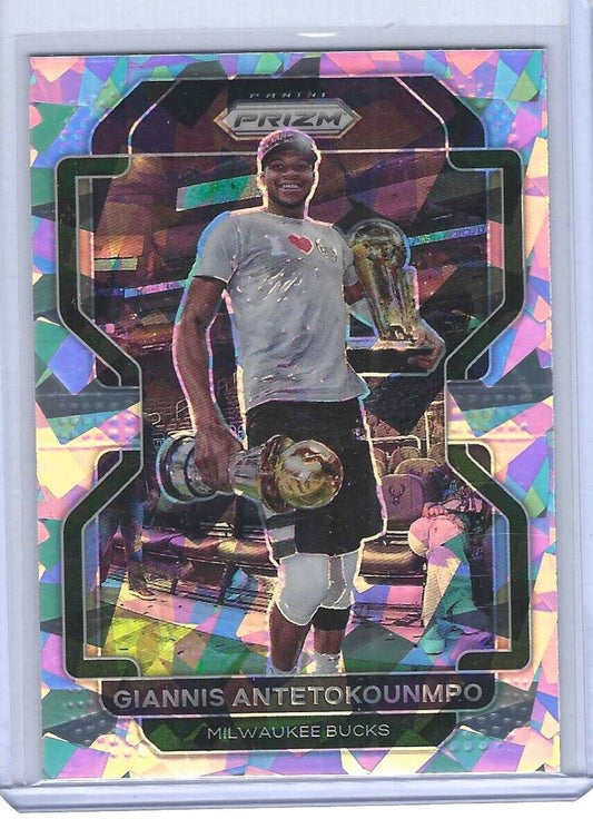 GIANNIS ANTETOKOUNMPO 2021-22 PANINI PRIZM SILVER CRACKED ICE PRIZM #1