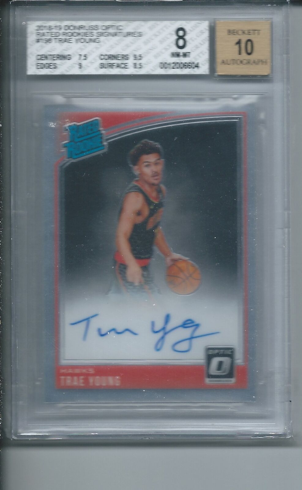 TRAE YOUNG 2018-19 DONRUSS OPTIC RATED ROOKIE SIGNATURES AUTO RC #198 BGS 8 10