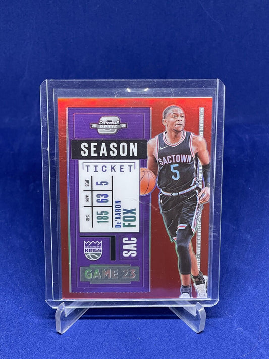 DE'AARON FOX 2020-21 PANINI CONTENDERS OPTIC SEASON TICKET RED HOLO PRIZM #88