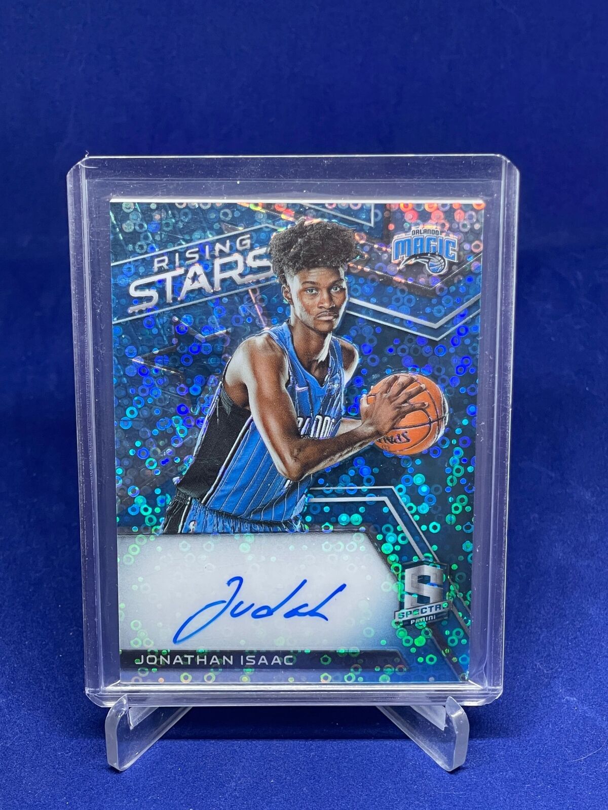 JONATHAN ISAAC 2017-18 PANINI SPECTRA RISING STARS BLUE PRIZM AUTO RC #D 8/49