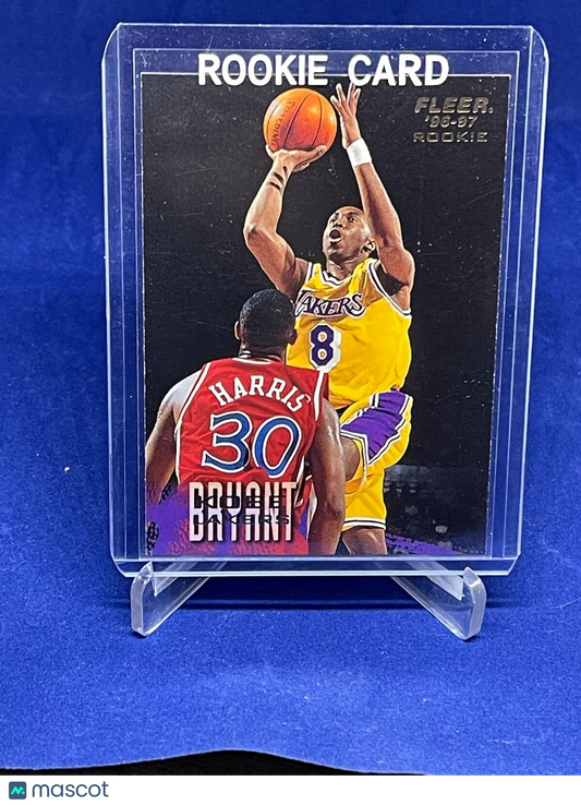 KOBE BRYANT 1996-97 FLEER TRUE ROOKIE RC #203