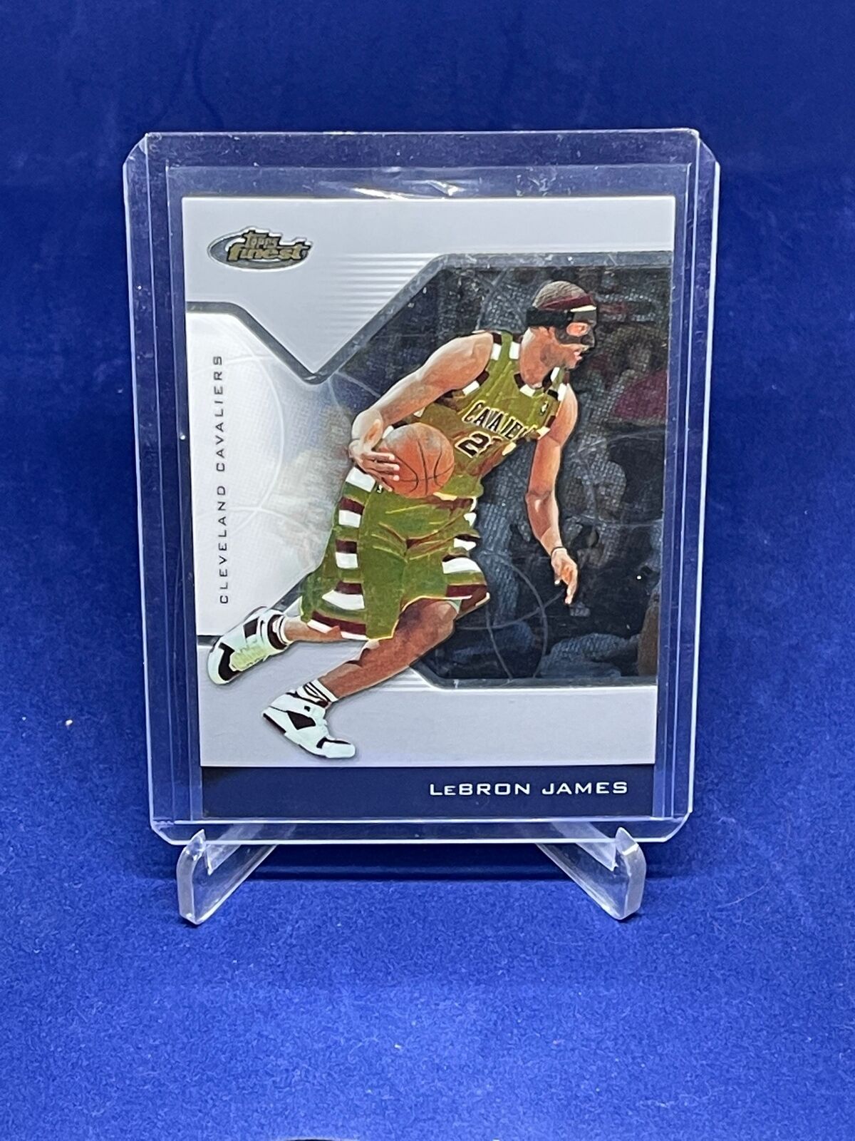 LEBRON JAMES 2004-05 TOPPS FINEST #23