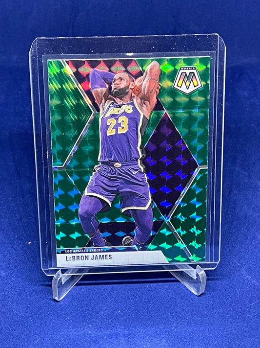 LEBRON JAMES 2019-20 PANINI MOSAIC GREEN MOSAIC PRIZM #8