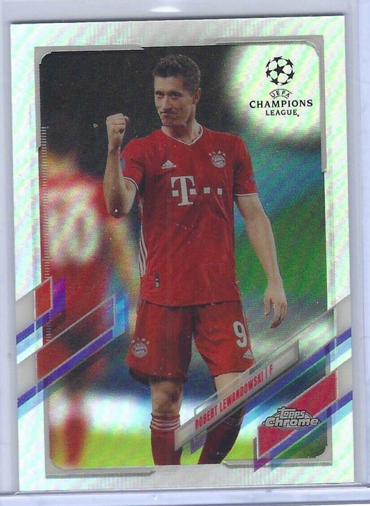 ROBERT LEWANDOWSKI 2020-21 TOPPS CHROME UEFA SILVER REFRACTOR SP VARIATION #50